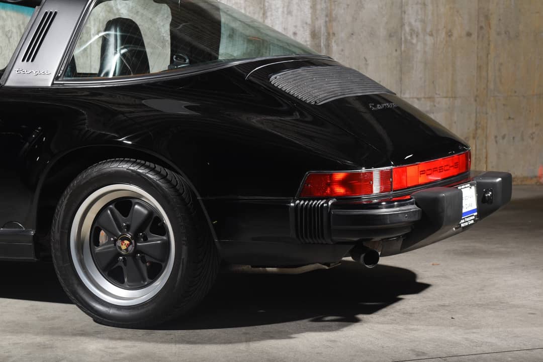 1988 Porsche 911 Targa — photo 19