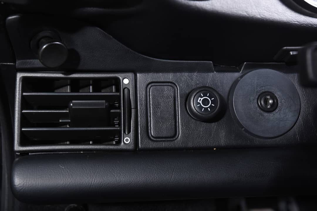 1988 Porsche 911 Targa — photo 28