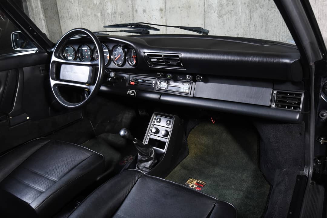 1988 Porsche 911 Targa — photo 43