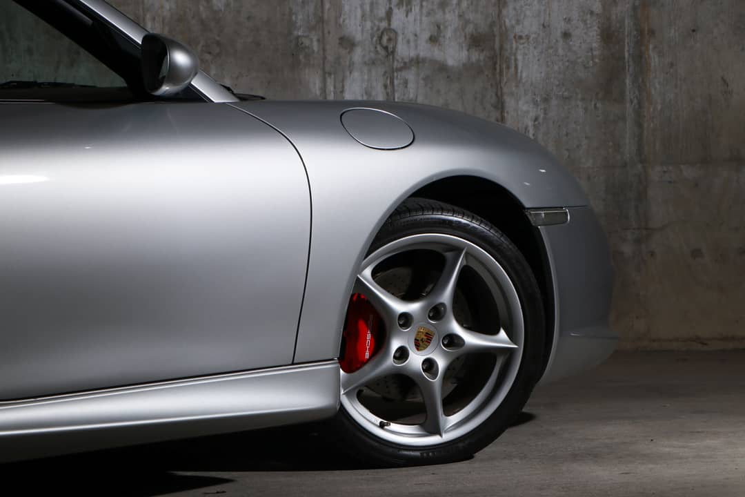 2004 Porsche 911 Carrera — photo 15