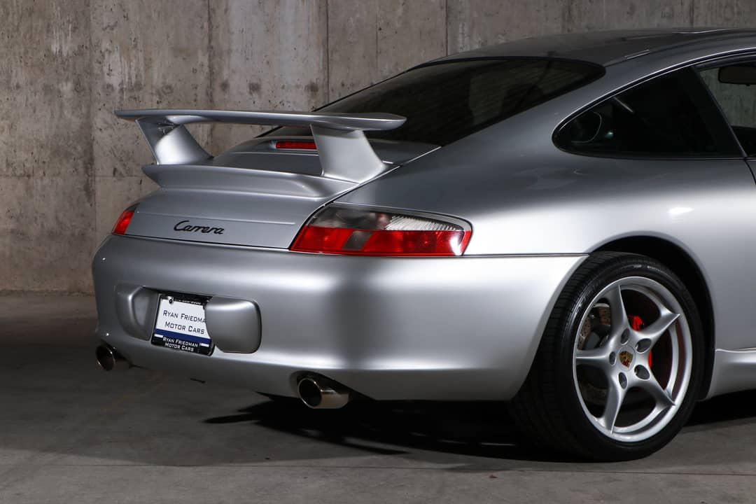 2004 Porsche 911 Carrera — photo 20