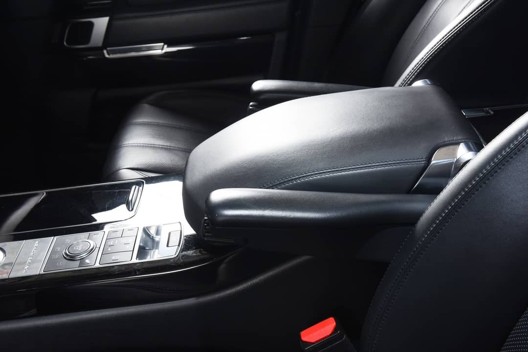 2015 Land Rover Range Rover — photo 11