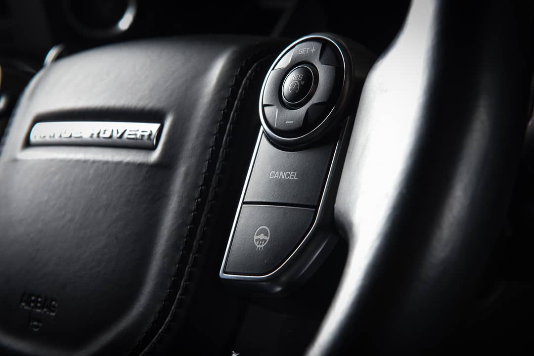 2015 Land Rover Range Rover — photo 17