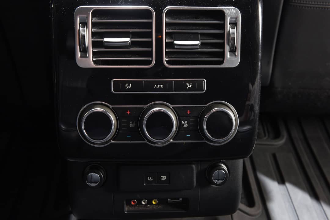 2015 Land Rover Range Rover — photo 22
