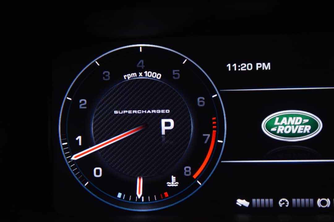 2015 Land Rover Range Rover — photo 24