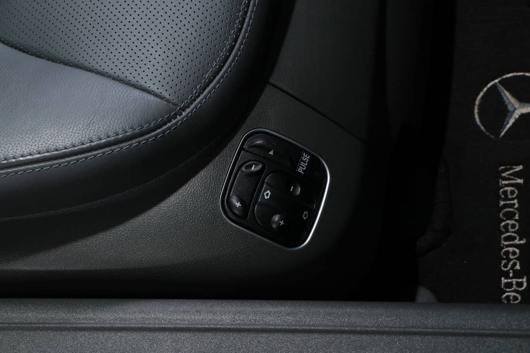 2006 Mercedes-Benz SL-Class SL 500 — photo 40
