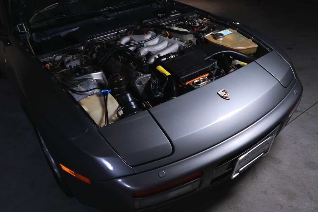 1987 Porsche 944 Turbo — photo 46