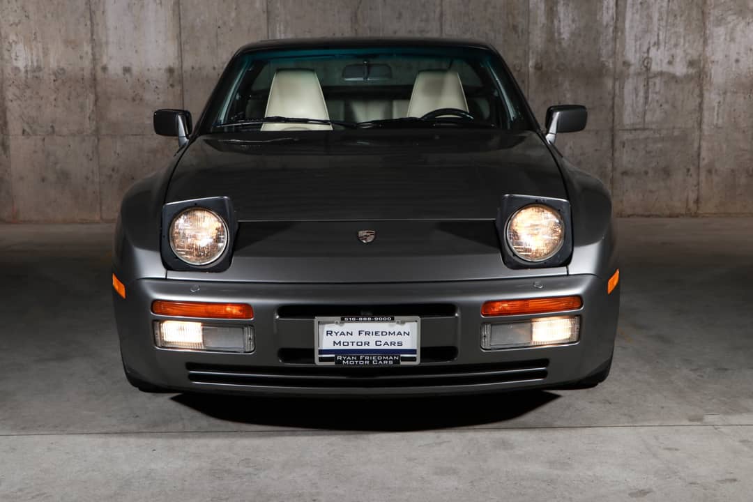 1987 Porsche 944 Turbo — photo 8