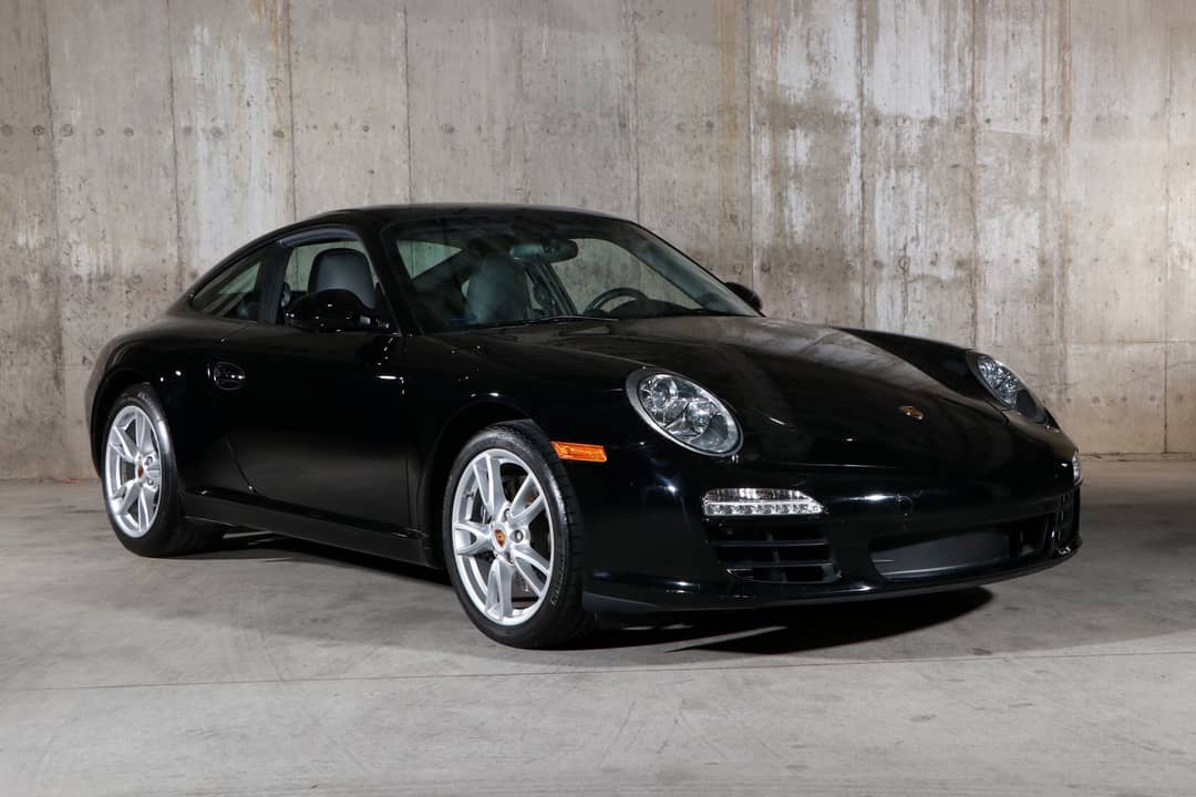 2010 Porsche 911 Carrera — photo 2