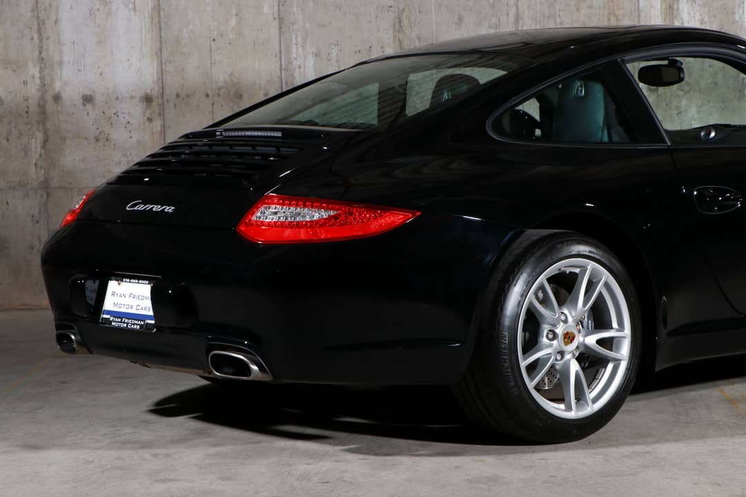 2010 Porsche 911 Carrera — photo 13