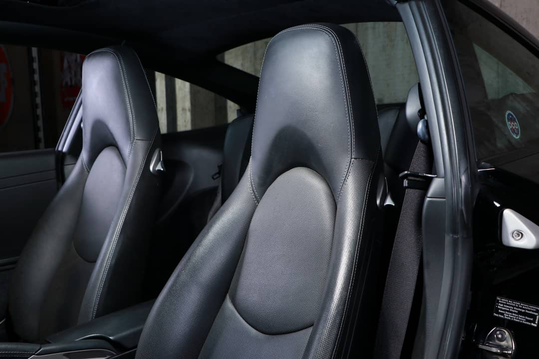 2010 Porsche 911 Carrera — photo 21