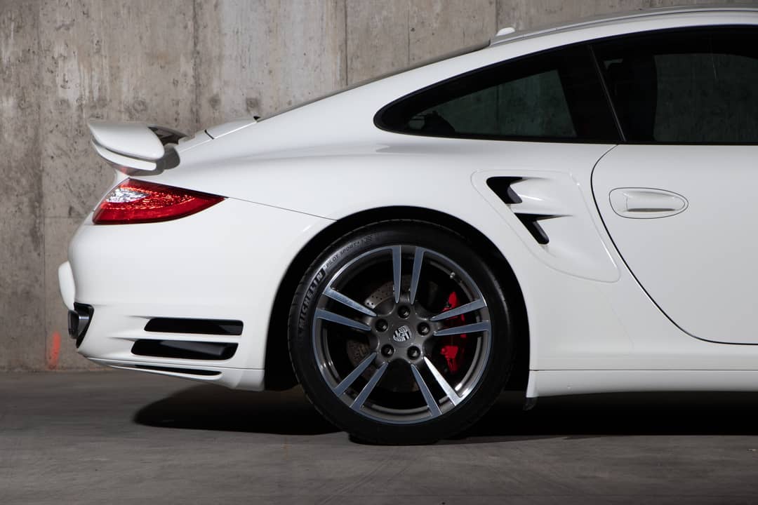 2010 Porsche 911 Turbo — photo 12