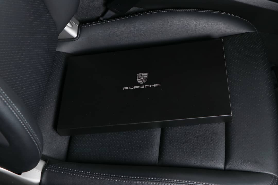 2016 Porsche 911 Carrera — photo 35