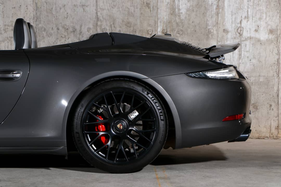 2015 Porsche 911 Carrera GTS — photo 24