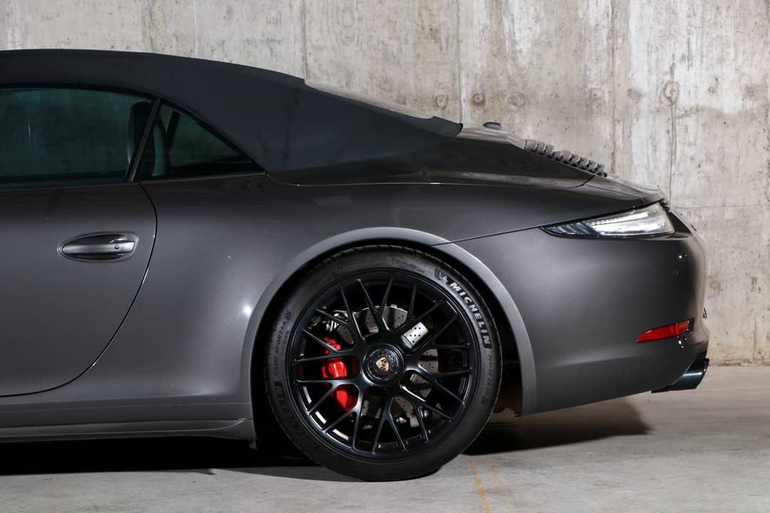 2015 Porsche 911 Carrera GTS — photo 25