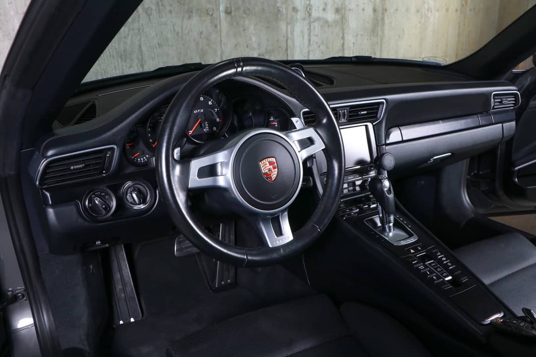 2015 Porsche 911 Carrera GTS — photo 29