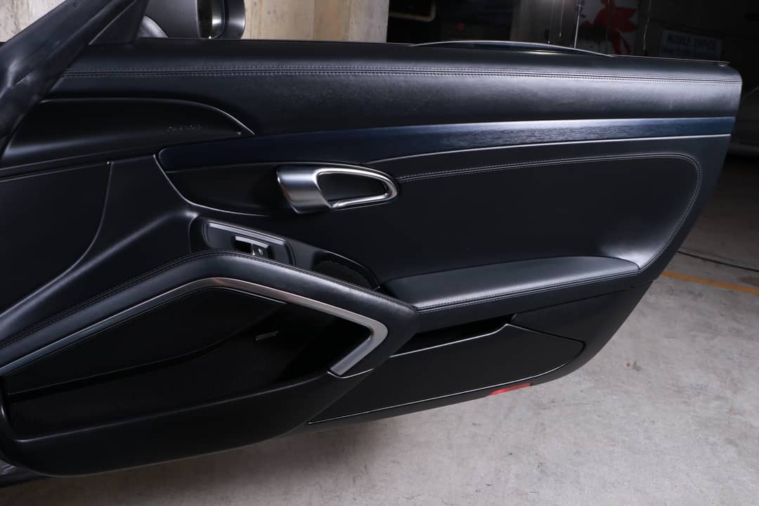 2015 Porsche 911 Carrera GTS — photo 45