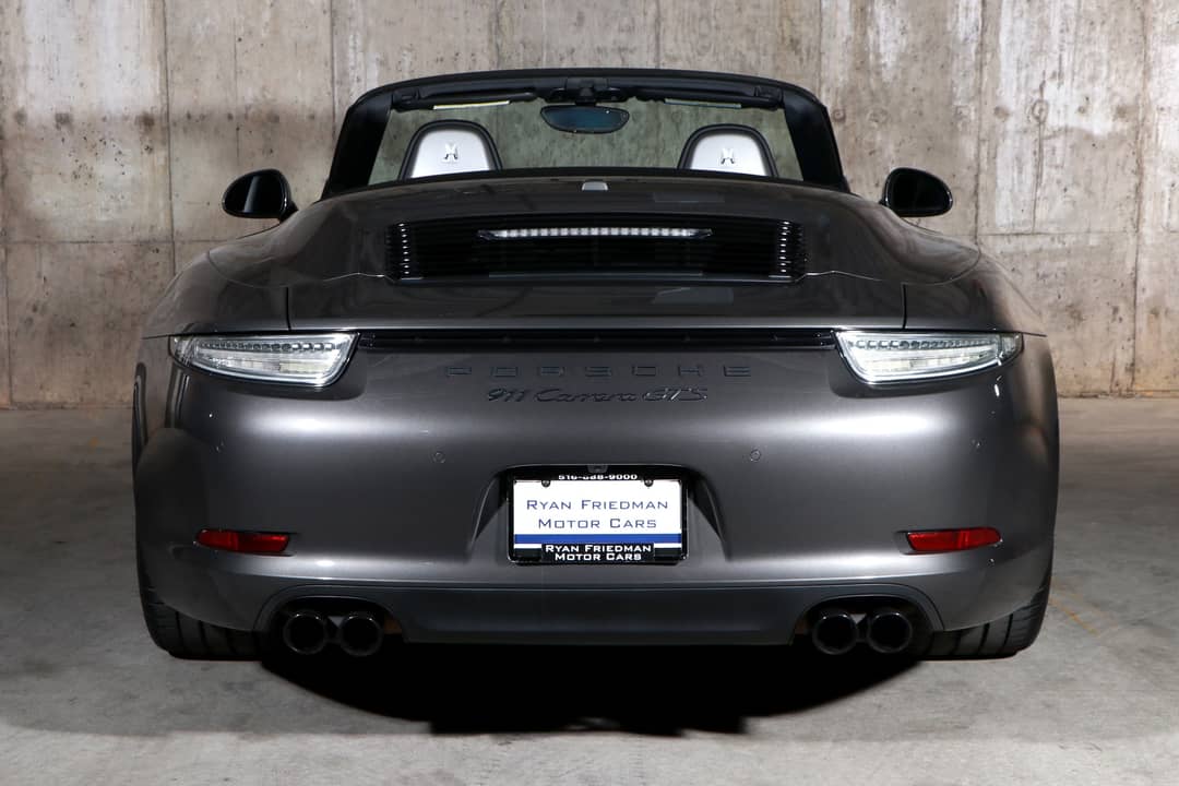 2015 Porsche 911 Carrera GTS — photo 7