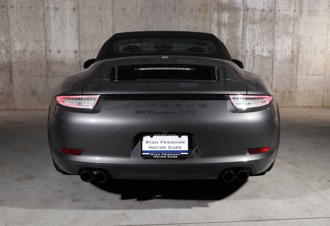 2015 Porsche 911 Carrera GTS — photo 8