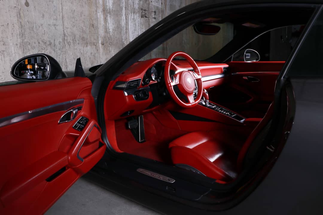 2013 Porsche 911 Carrera S — photo 21