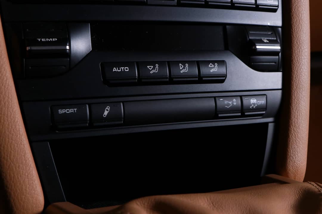 2012 Porsche 911 Carrera S — photo 27