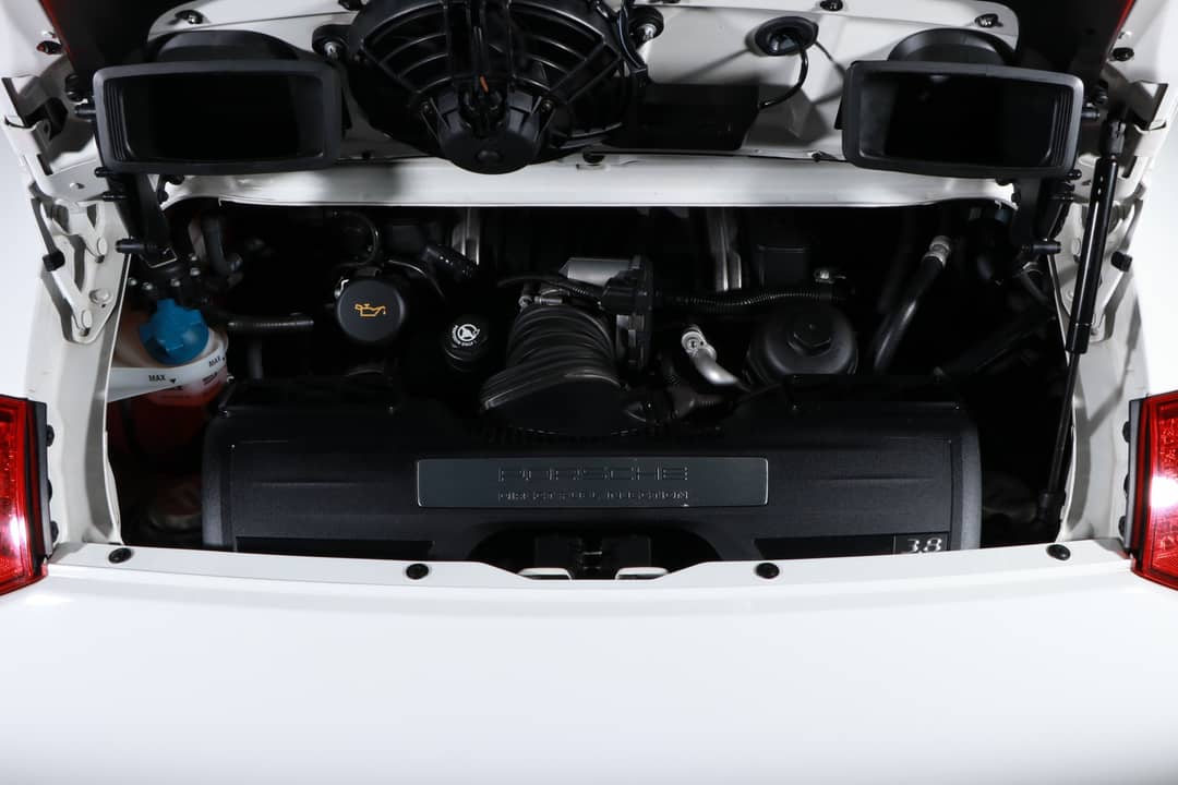 2011 Porsche 911 Carrera 4S — photo 42