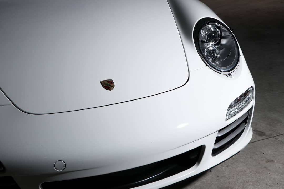 2011 Porsche 911 Carrera 4S — photo 9
