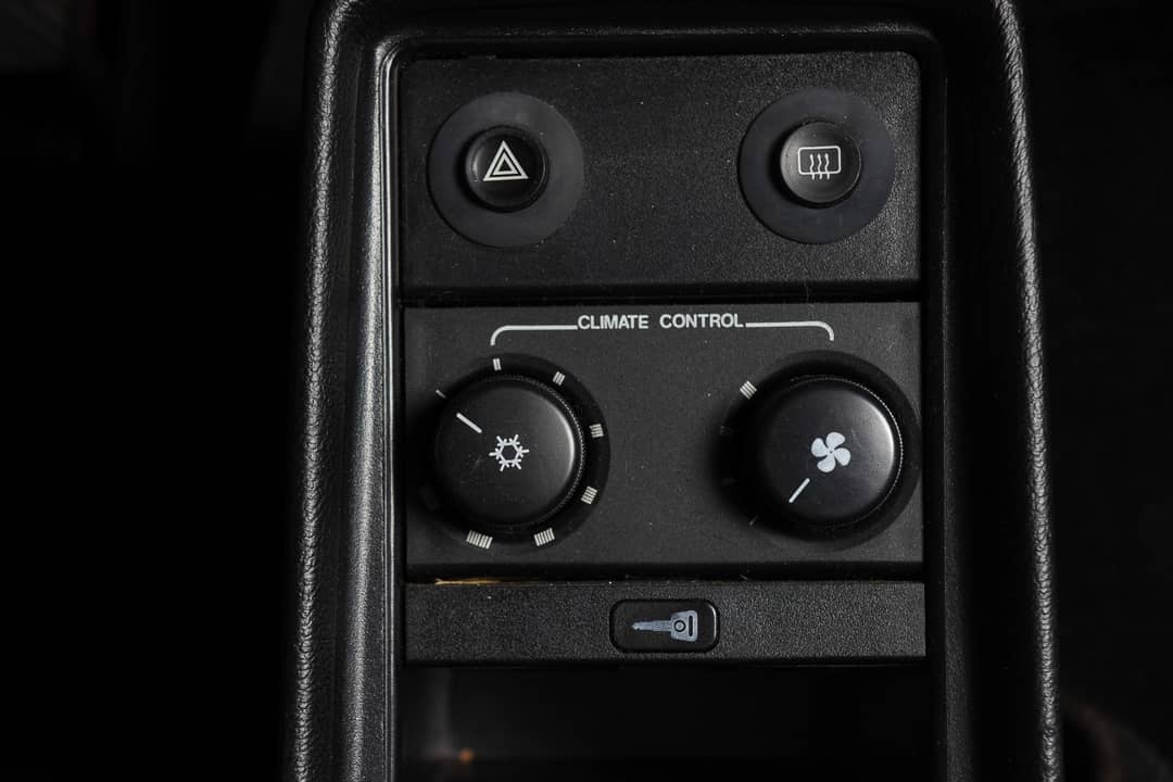 1989 Porsche 911 Carrera Targa — photo 44
