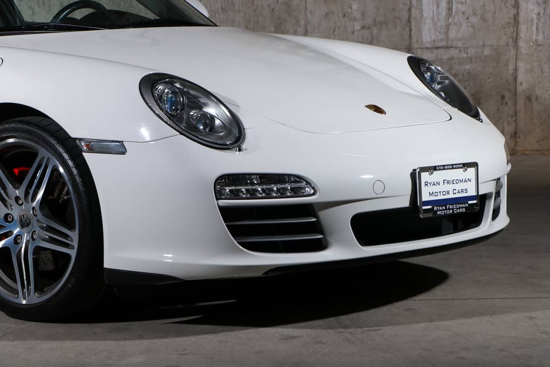 2009 Porsche 911 Carrera 4S — photo 9