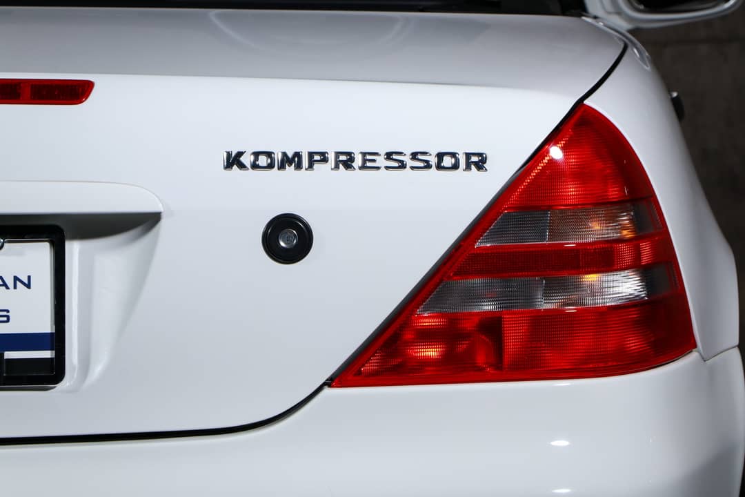 2000 Mercedes-Benz SLK 230 — photo 28