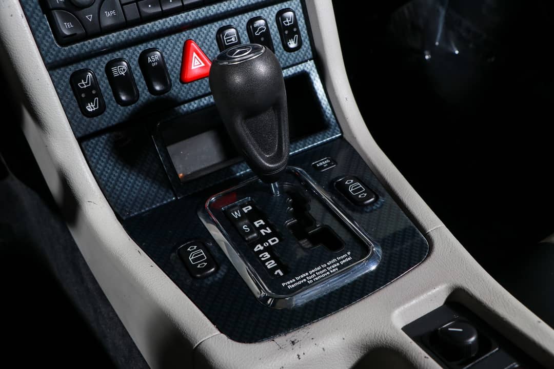 2000 Mercedes-Benz SLK 230 — photo 39
