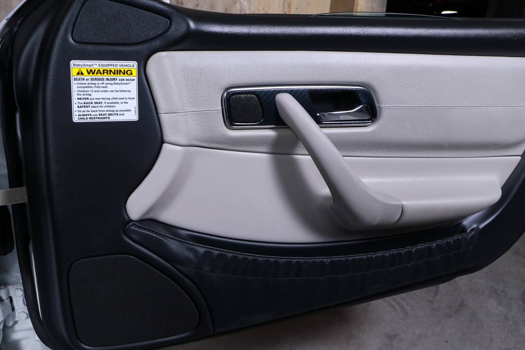 2000 Mercedes-Benz SLK 230 — photo 44
