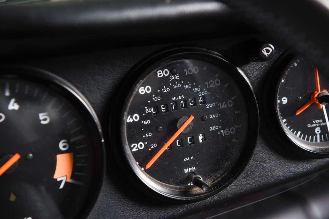 1987 Porsche 911 Carrera — photo 28