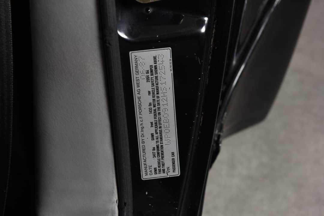 1987 Porsche 911 Carrera — photo 36
