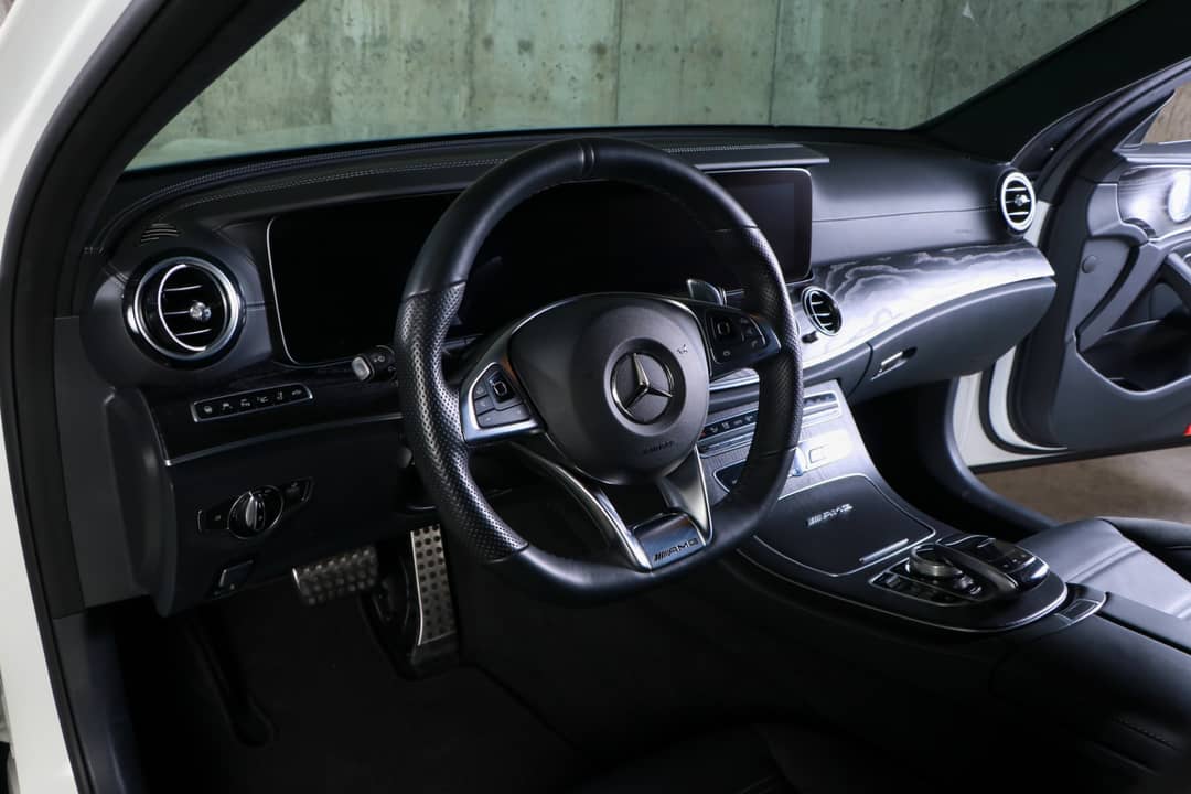 2018 Mercedes-Benz E-Class AMG E 63 S — photo 26