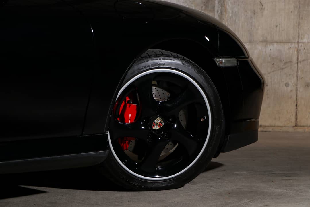2004 Porsche 911 Carrera 4S — photo 11