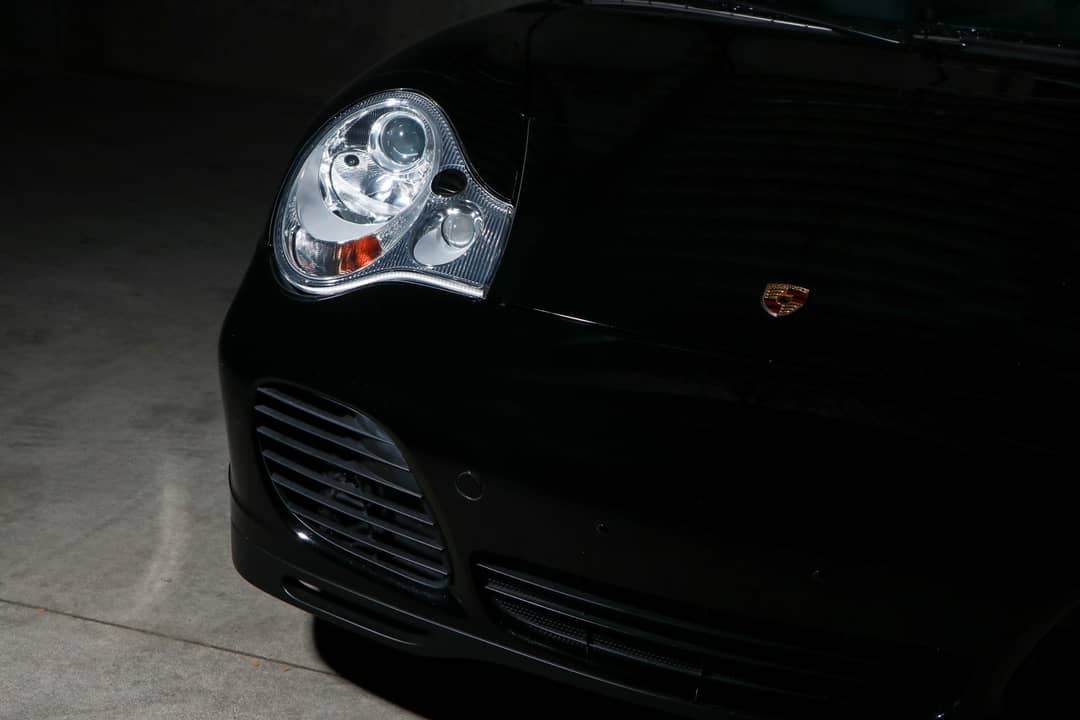 2004 Porsche 911 Carrera 4S — photo 9