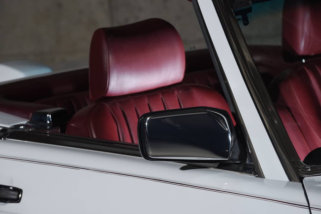 1986 Mercedes-Benz 560-Class 560 SL — photo 16