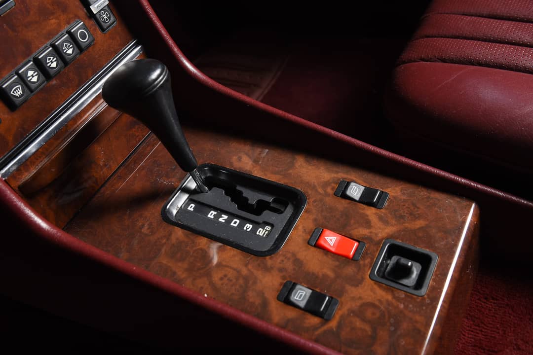 1986 Mercedes-Benz 560-Class 560 SL — photo 24