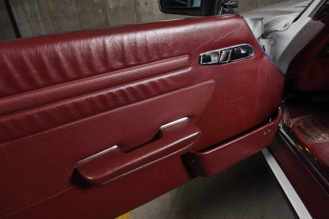 1986 Mercedes-Benz 560-Class 560 SL — photo 28
