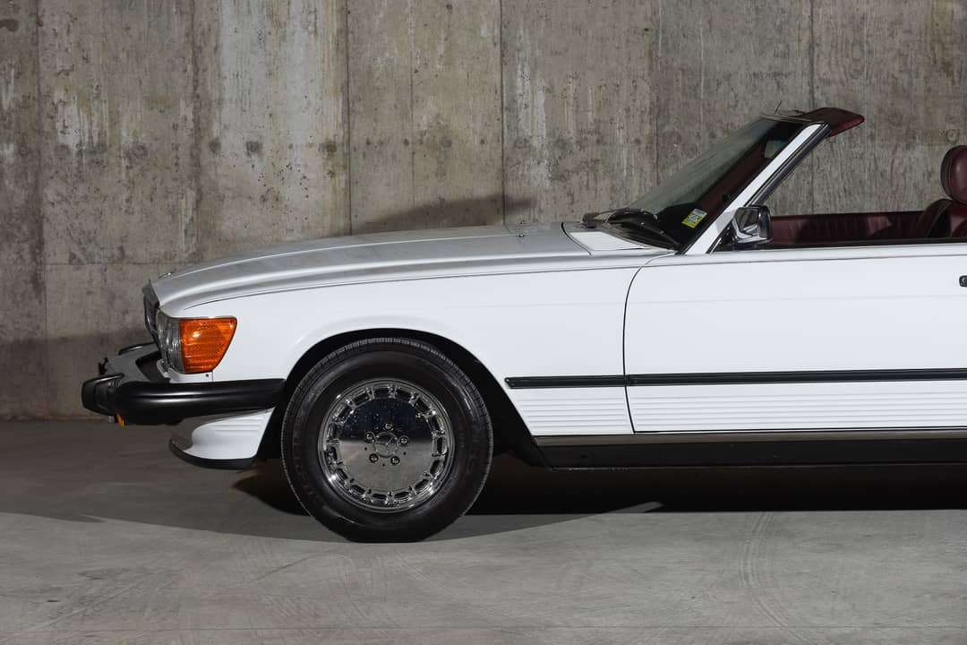 1986 Mercedes-Benz 560-Class 560 SL — photo 6
