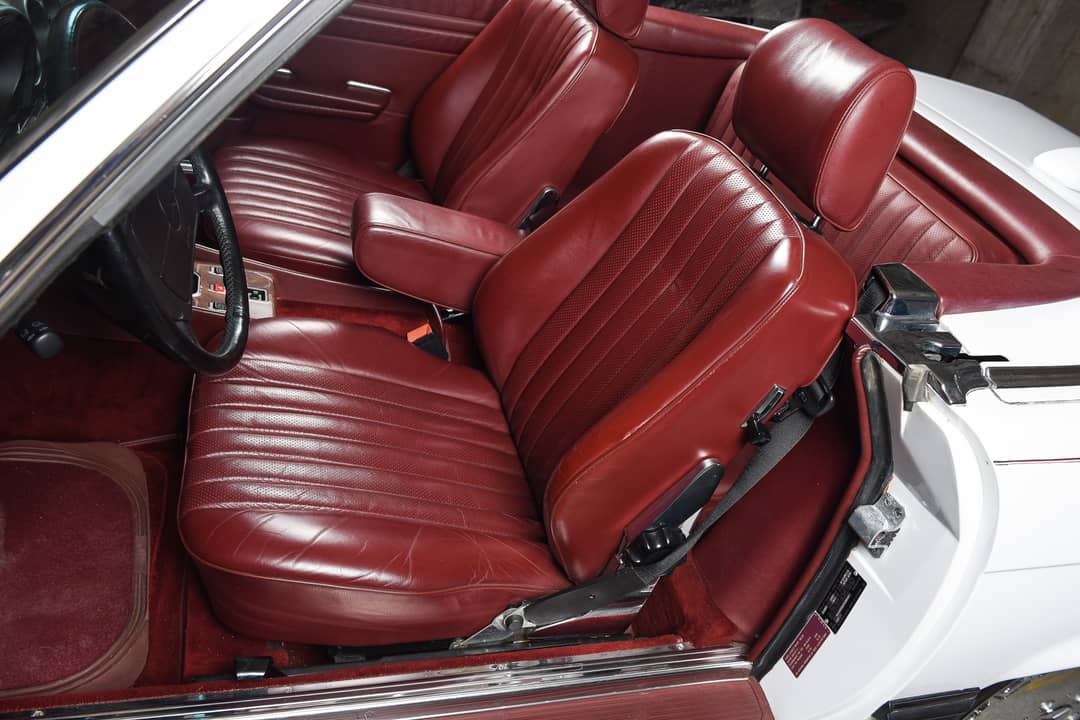 1986 Mercedes-Benz 560-Class 560 SL — photo 10