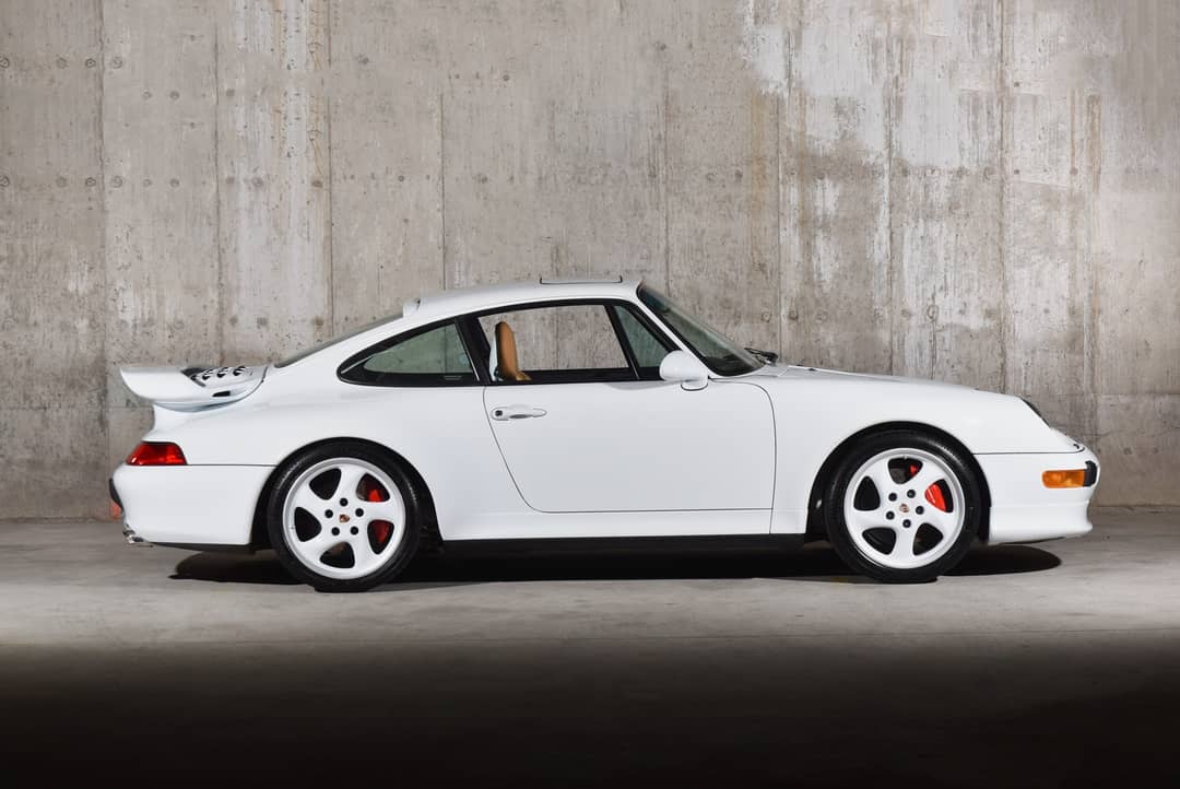 1997 Porsche 911 Carrera 4S — photo 12