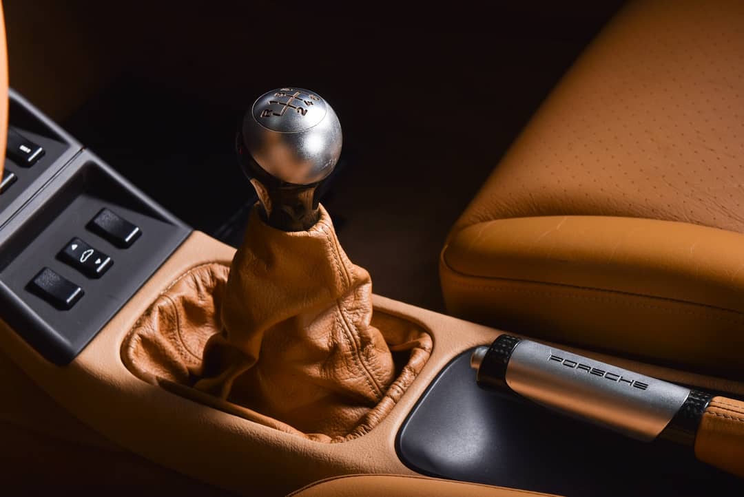 1997 Porsche 911 Carrera 4S — photo 24