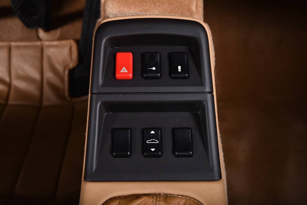 1997 Porsche 911 Carrera 4S — photo 30