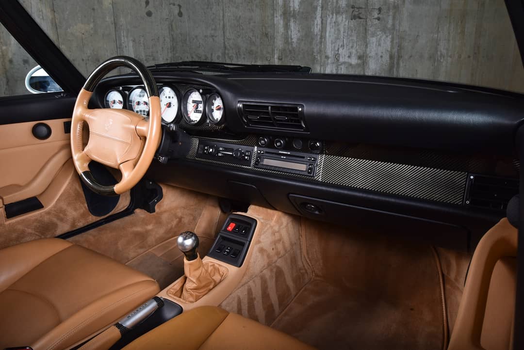 1997 Porsche 911 Carrera 4S — photo 31
