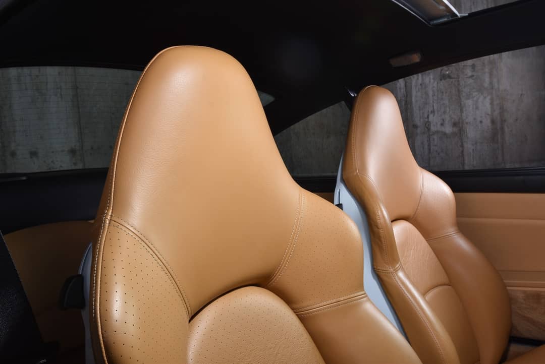 1997 Porsche 911 Carrera 4S — photo 35