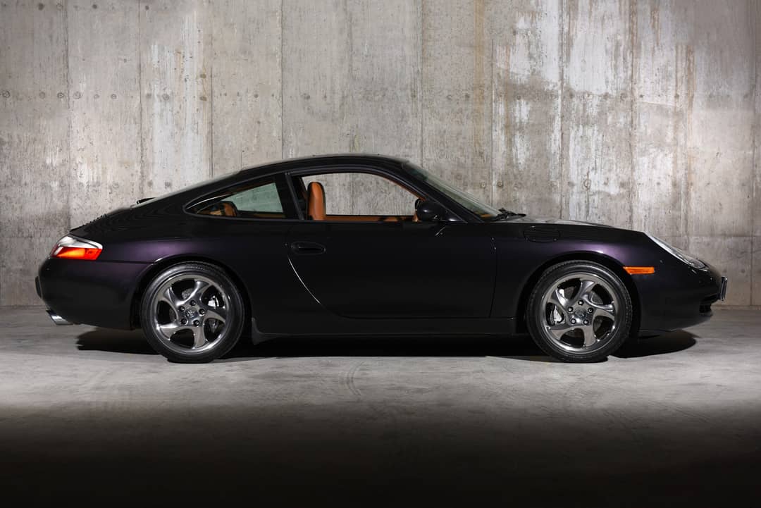 2000 Porsche 911 Carrera 4 Millenium — photo 9