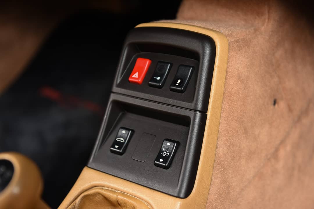 1995 Porsche 911 Carrera 2 — photo 15