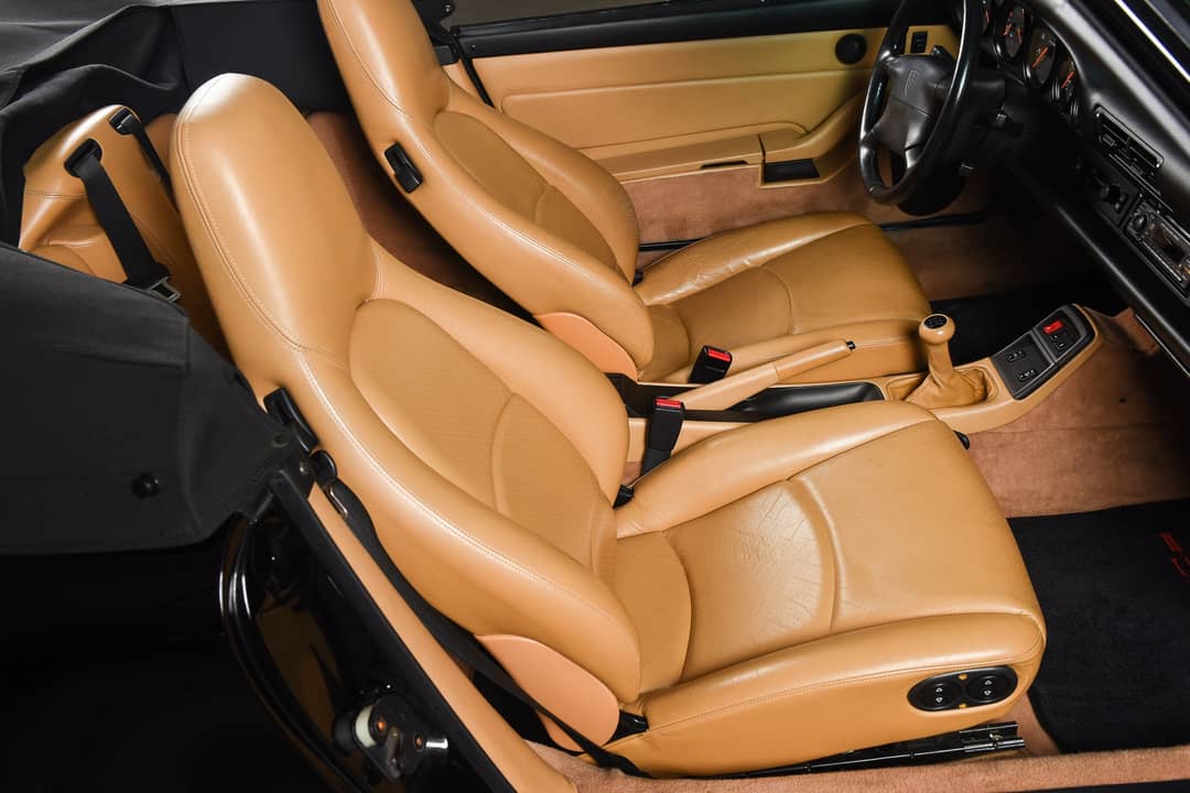 1995 Porsche 911 Carrera 2 — photo 18